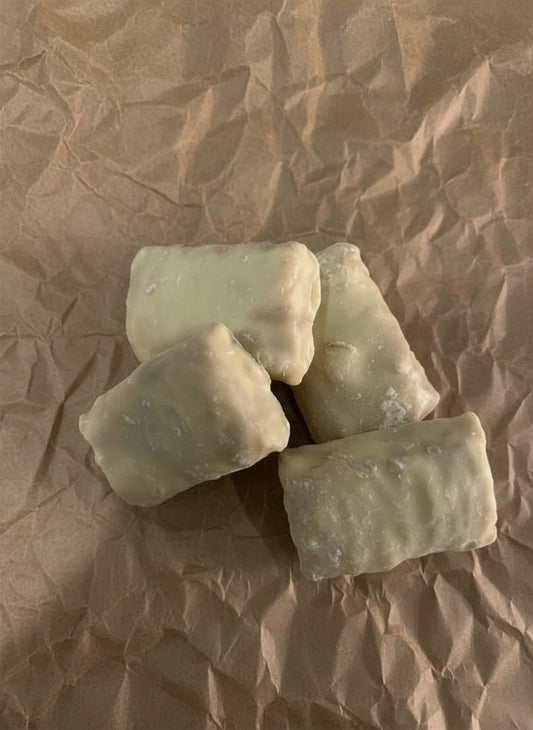 Almond & Apricot Bites